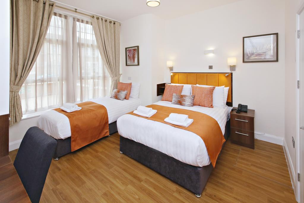 Imperial Guest House Ltd. Hounslow Room photo